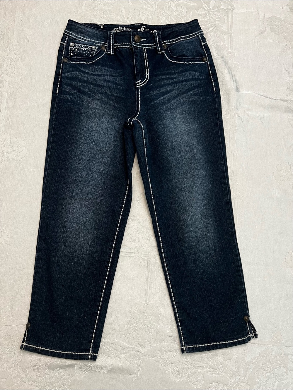 Style & Co. Women's Size 6 Dark Indigo Capri Crop Jeans With Bling